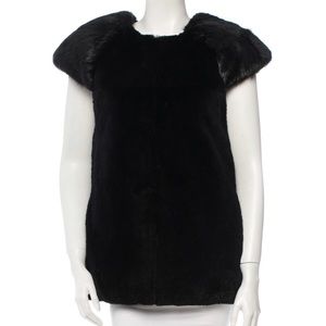 CO. Beaver Vest.New with tag